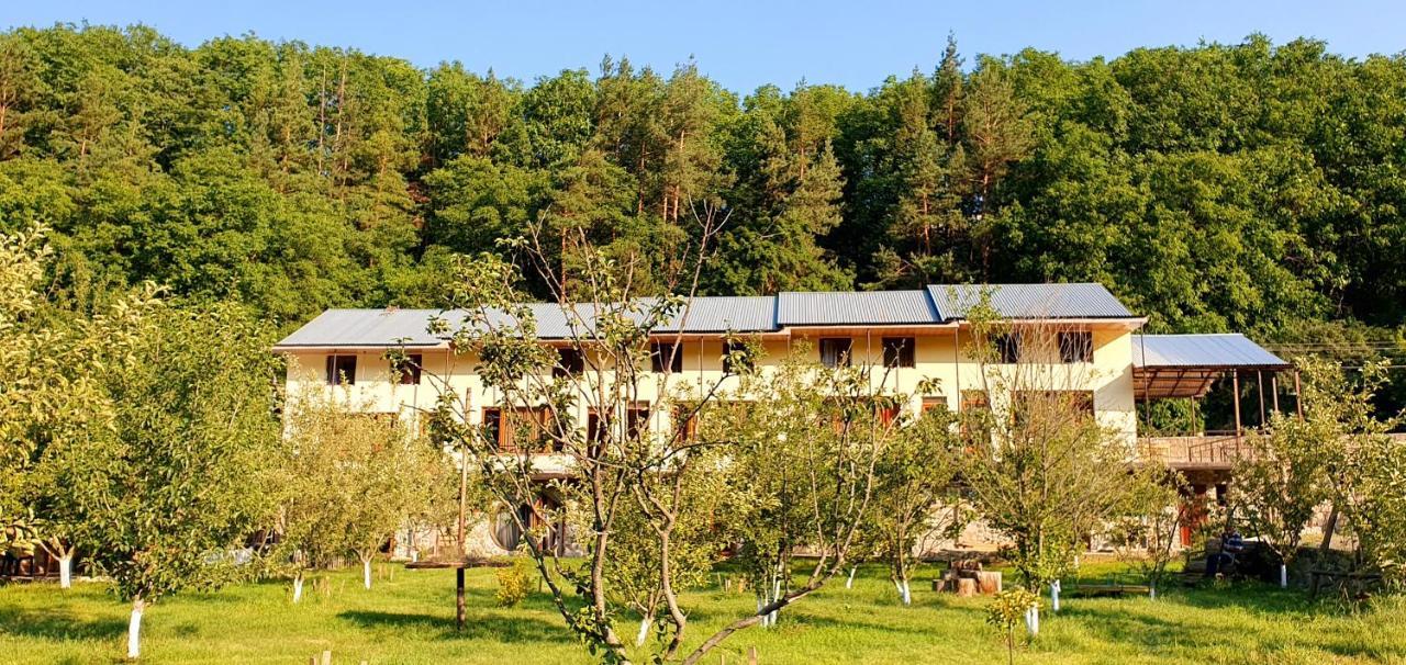 Restland Dilijan Family Hotel Eksteriør bilde