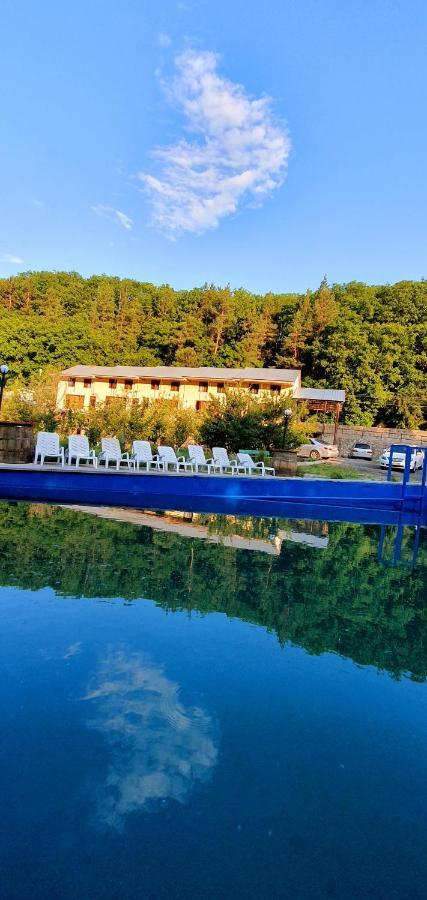 Restland Dilijan Family Hotel Eksteriør bilde