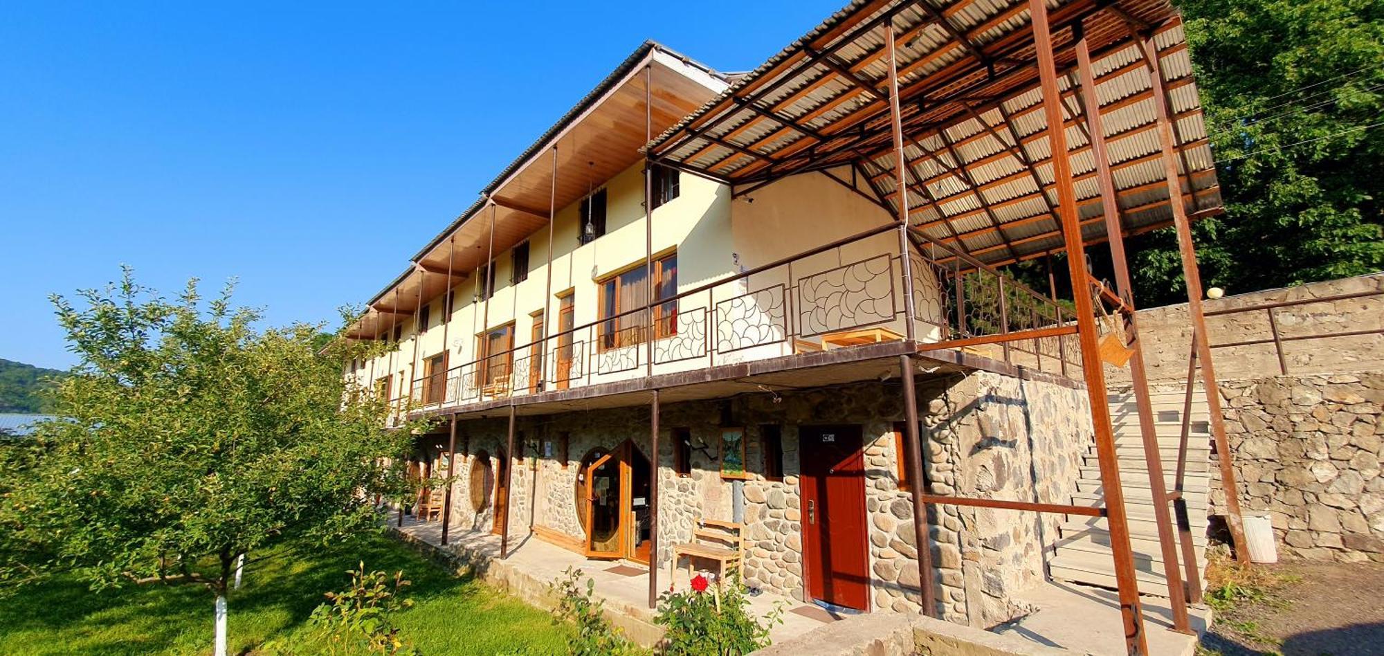Restland Dilijan Family Hotel Eksteriør bilde
