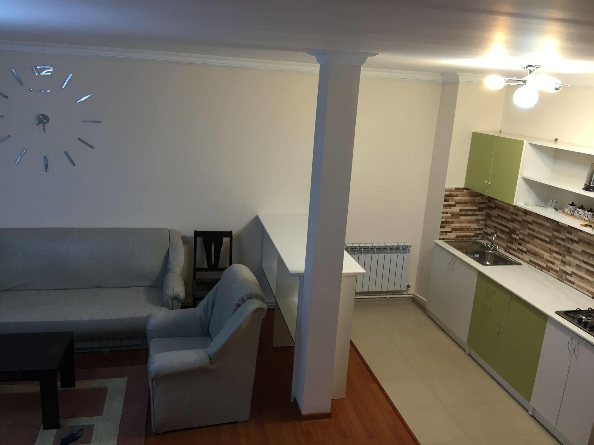 Restland Dilijan Family Hotel Eksteriør bilde